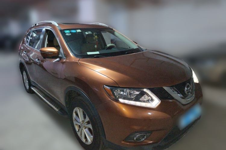 Used Nissan X-Trail 2014 2.0L CVT Smart Edition 2WD Front Right 45 Deg