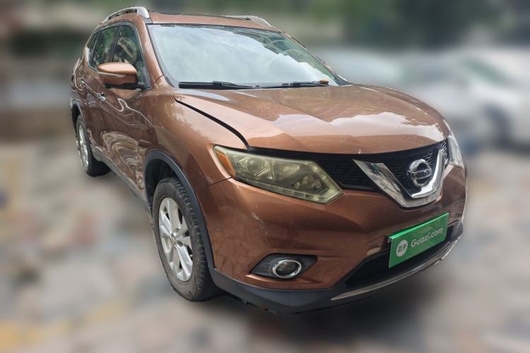 Used Nissan X-Trail 2014 2.0L CVT Comfort Edition 2WD Front Right 45 Deg