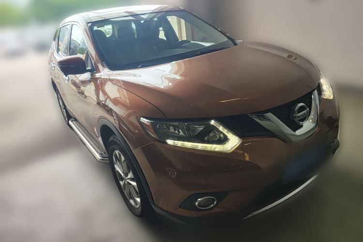 Used Nissan X-Trail 2014 2.0L CVT Smart Edition 2WD Front Right 45 Deg