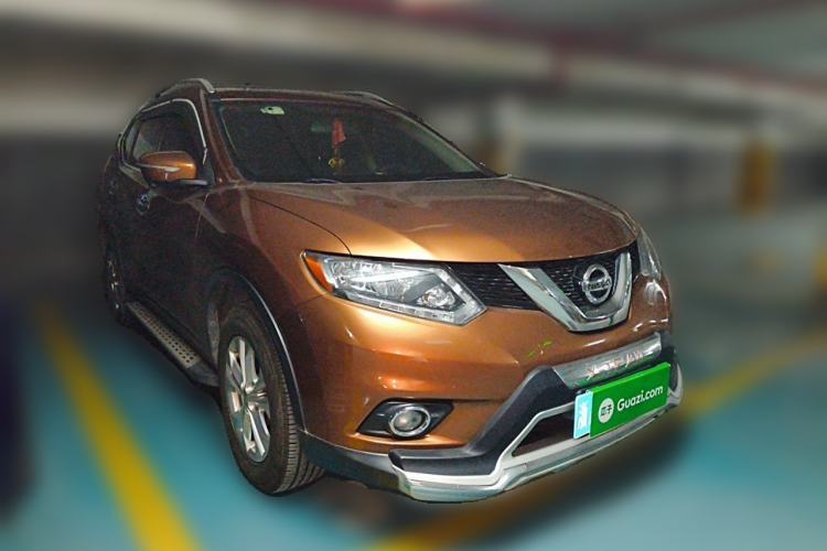 Used Nissan X-Trail 2014 2.0L CVT Comfort Edition 2WD Front Right 45 Deg