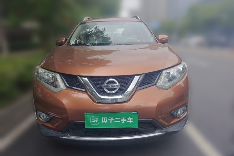 Used Nissan X-Trail 2014 2.5L CVT Leading Edition 4WD Front