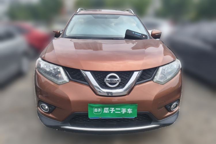 Used Nissan X-Trail 2014 2.5L CVT Luxury Edition 4WD Front