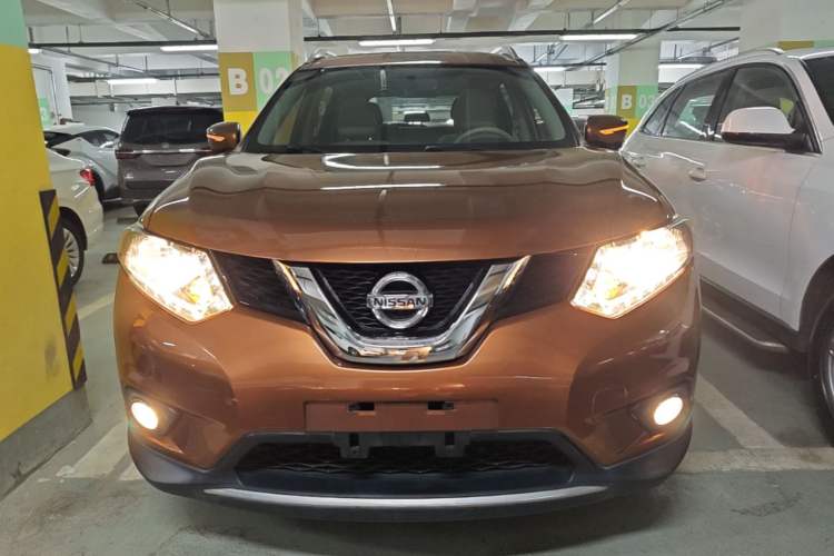 Used Nissan X-Trail 2014 2.0L CVT Comfort Edition 2WD Front