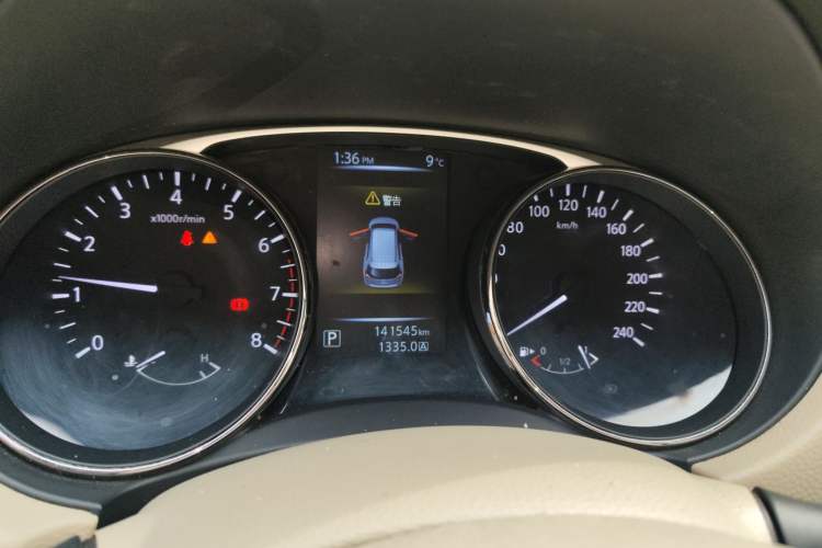 Used Nissan X-Trail 2014 2.5L CVT Leading Edition 4WD Instrument Cluster