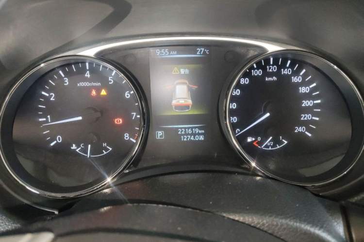 Used Nissan X-Trail 2014 2.0L CVT Comfort Edition 2WD Instrument Cluster