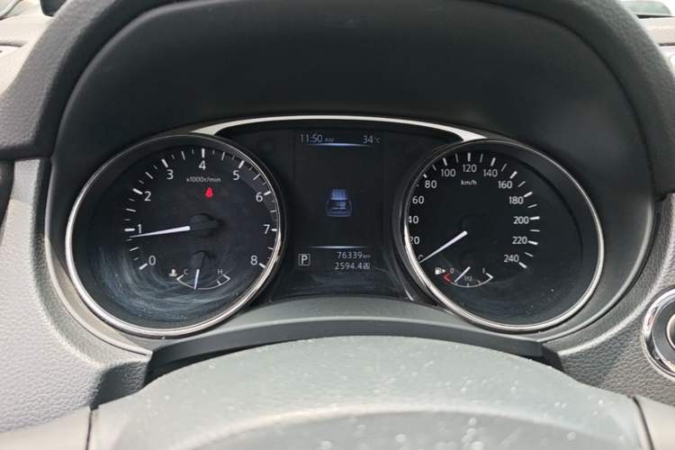Used Nissan X-Trail 2014 2.0L CVT Comfort Edition 2WD Instrument Cluster