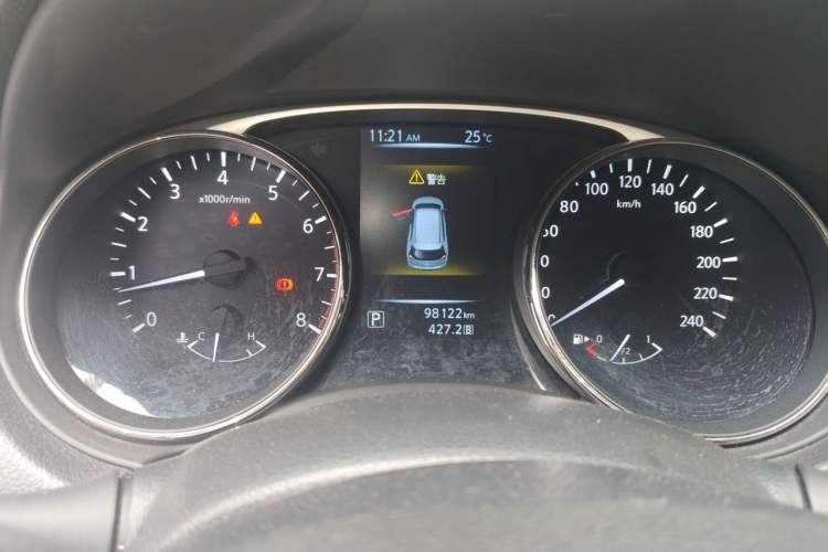 Used Nissan X-Trail 2014 2.0L CVT Comfort Edition 2WD Instrument Cluster