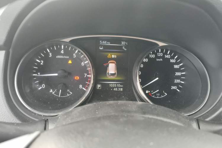 Used Nissan X-Trail 2014 2.5L CVT Luxury Edition 4WD Instrument Cluster