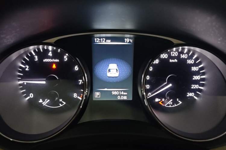 Used Nissan X-Trail 2014 2.0L CVT Comfort Edition 2WD Instrument Cluster