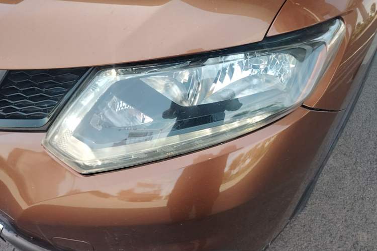 Used Nissan X-Trail 2014 2.0L CVT Comfort Edition 2WD Left Front Headlight