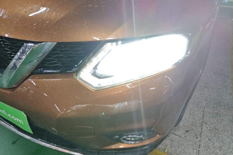 Used Nissan X-Trail 2014 2.0L CVT Comfort Edition 2WD Left Front Headlight