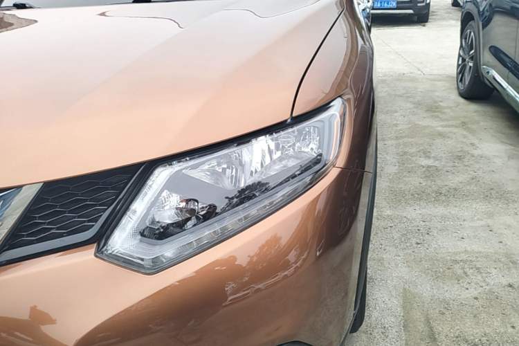 Used Nissan X-Trail 2014 2.0L CVT Comfort Edition 2WD Left Front Headlight