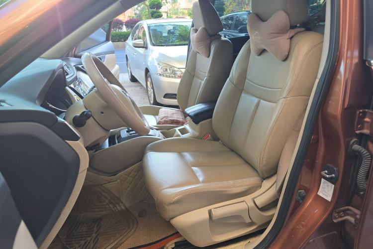 Used Nissan X-Trail 2014 2.0L CVT Comfort Edition 2WD Left Front Seat