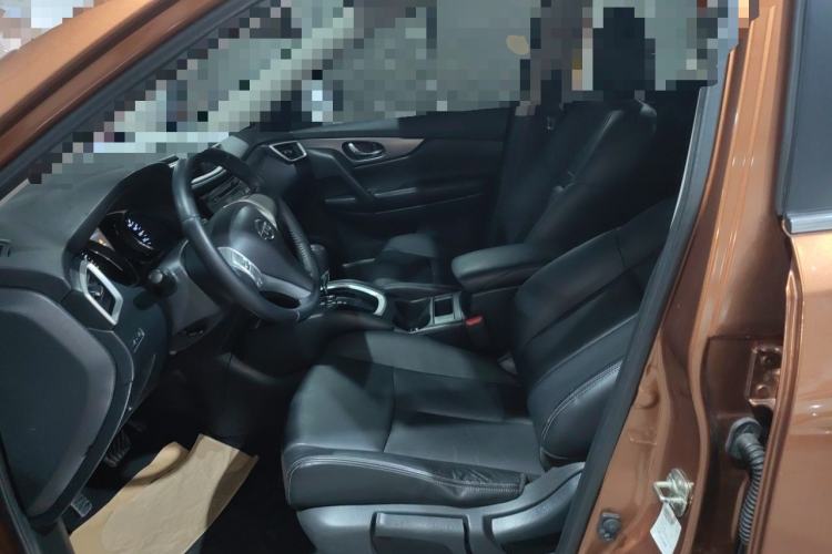 Used Nissan X-Trail 2014 2.0L CVT Comfort Edition 2WD Left Front Seat