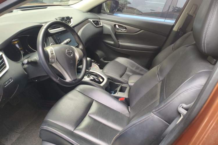 Used Nissan X-Trail 2014 2.0L CVT Comfort Edition 2WD Left Front Seat