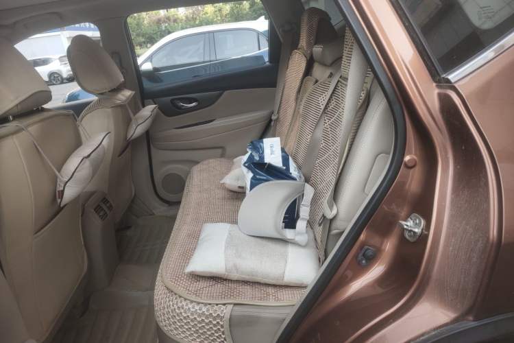 Used Nissan X-Trail 2014 2.0L CVT Comfort Edition 2WD Left Rear Seat