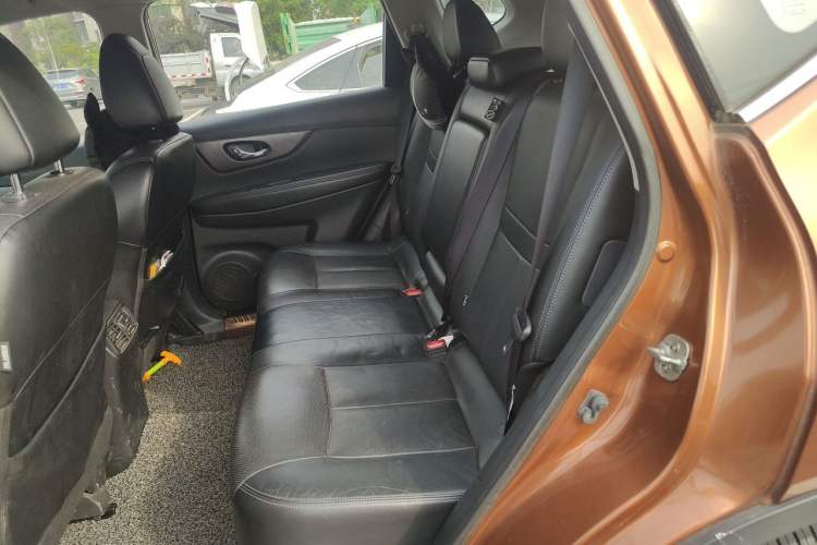 Used Nissan X-Trail 2014 2.0L CVT Comfort Edition 2WD Left Rear Seat
