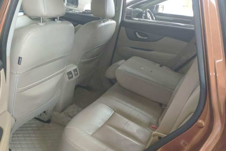 Used Nissan X-Trail 2014 2.0L CVT Comfort Edition 2WD Left Rear Seat