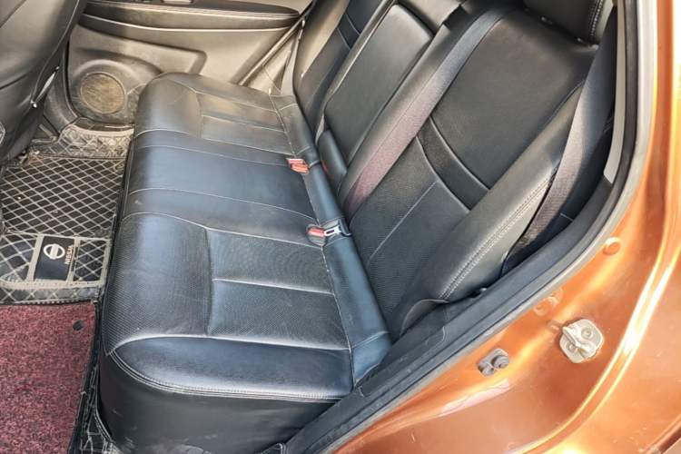 Used Nissan X-Trail 2014 2.0L CVT Comfort Edition 2WD Left Rear Seat