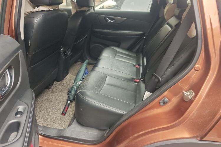 Used Nissan X-Trail 2014 2.0L CVT Comfort Edition 2WD Left Rear Seat