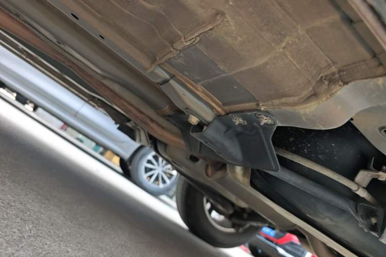 Used Nissan X-Trail 2014 2.0L CVT Smart Edition 2WD Left Side Sill