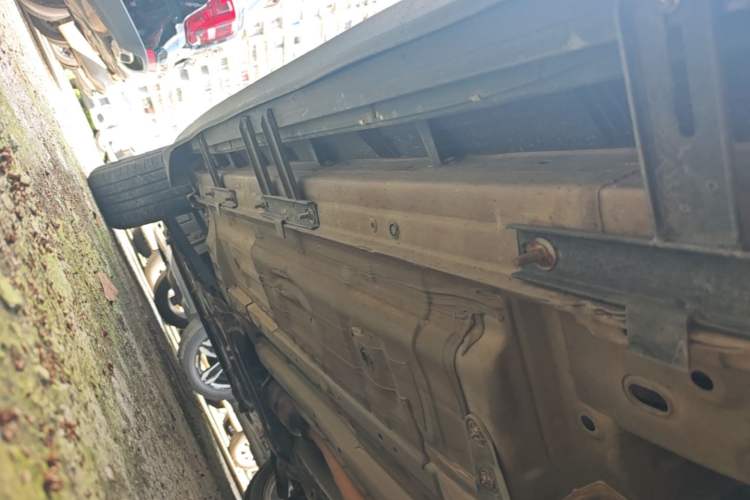 Used Nissan X-Trail 2014 2.0L CVT Comfort Edition 2WD Left Side Sill