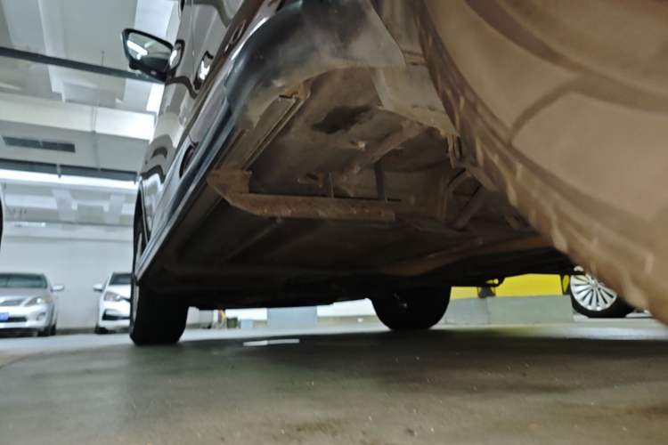 Used Nissan X-Trail 2014 2.0L CVT Comfort Edition 2WD Left Side Sill