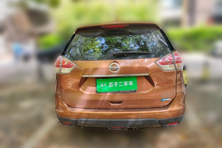 Used Nissan X-Trail 2014 2.5L CVT Luxury Edition 4WD Rear
