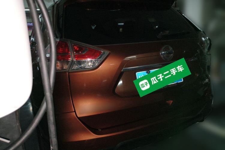 Used Nissan X-Trail 2014 2.0L CVT Comfort Edition 2WD Rear Left 45 Deg