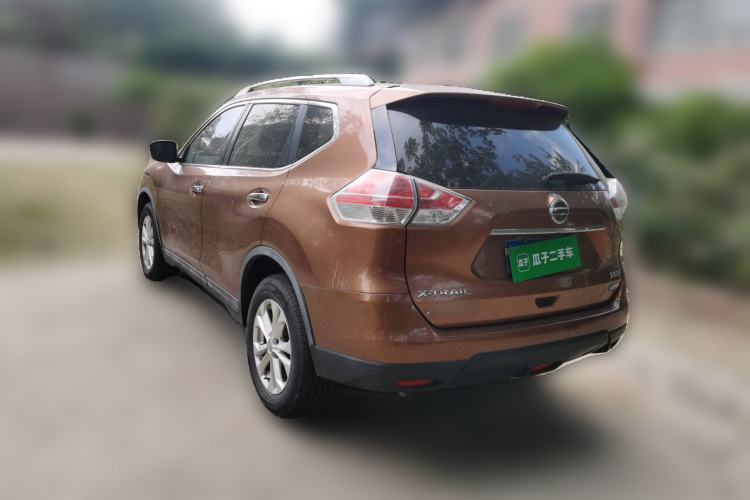 Used Nissan X-Trail 2014 2.5L CVT Leading Edition 4WD Rear Left 45 Deg