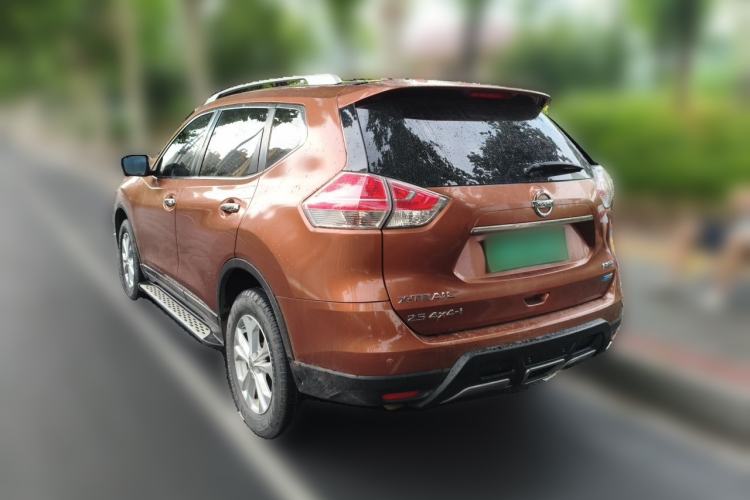 Used Nissan X-Trail 2014 2.5L CVT Luxury Edition 4WD Rear Left 45 Deg