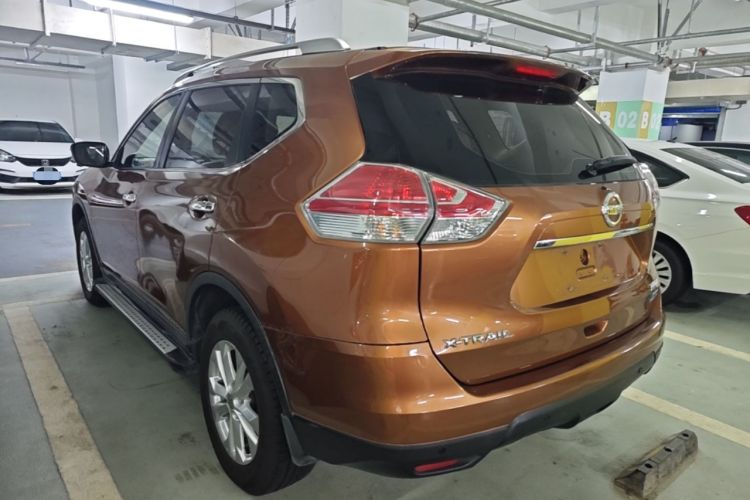 Used Nissan X-Trail 2014 2.0L CVT Comfort Edition 2WD Rear Left 45 Deg