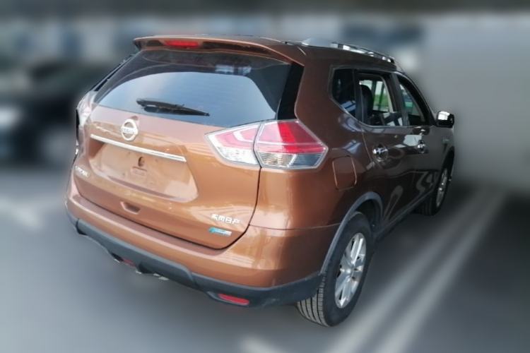 Used Nissan X-Trail 2014 2.0L CVT Comfort Edition 2WD Rear Right 45 Deg