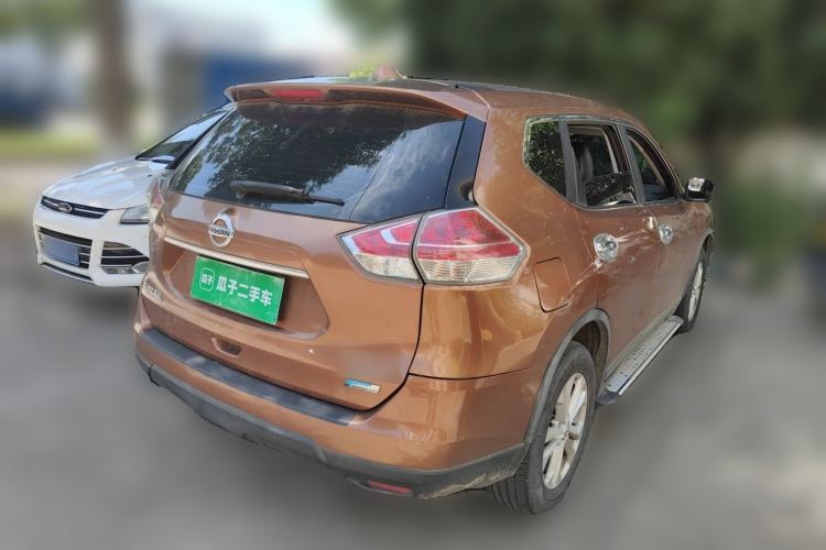 Used Nissan X-Trail 2014 2.0L CVT Comfort Edition 2WD Rear Right 45 Deg