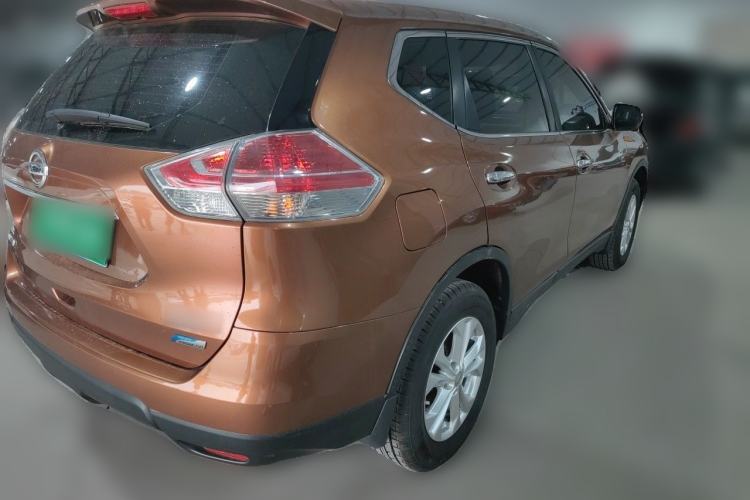 Used Nissan X-Trail 2014 2.0L CVT Comfort Edition 2WD Rear Right 45 Deg