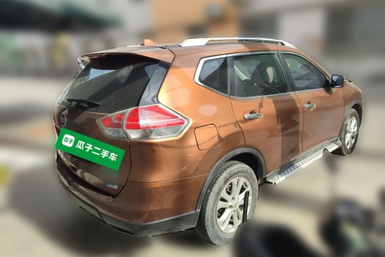 Used Nissan X-Trail 2014 2.5L CVT Leading Edition 4WD Rear Right 45 Deg