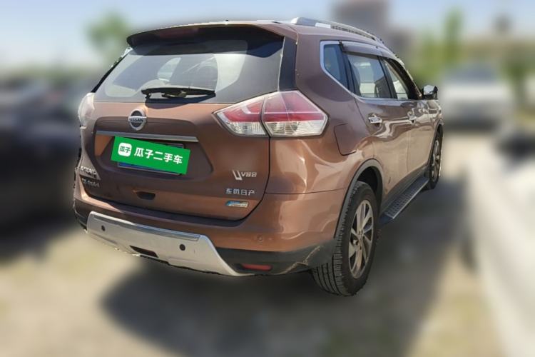Used Nissan X-Trail 2014 2.5L CVT Ultimate Edition 4WD Rear Right 45 Deg