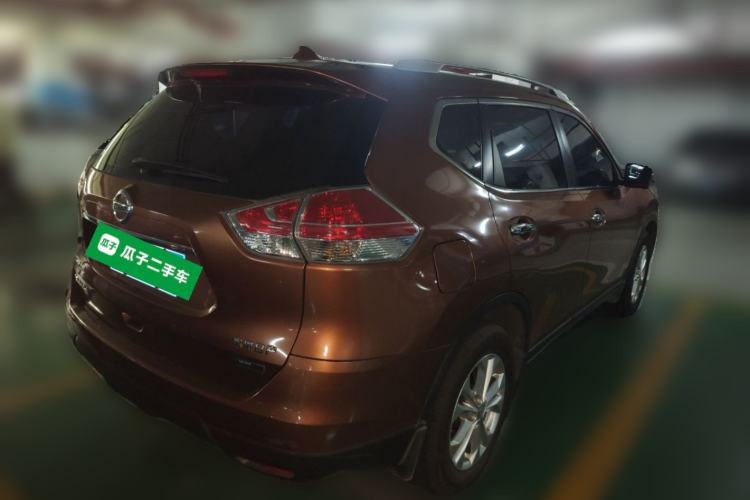Used Nissan X-Trail 2014 2.5L CVT Luxury Edition 4WD Rear Right 45 Deg