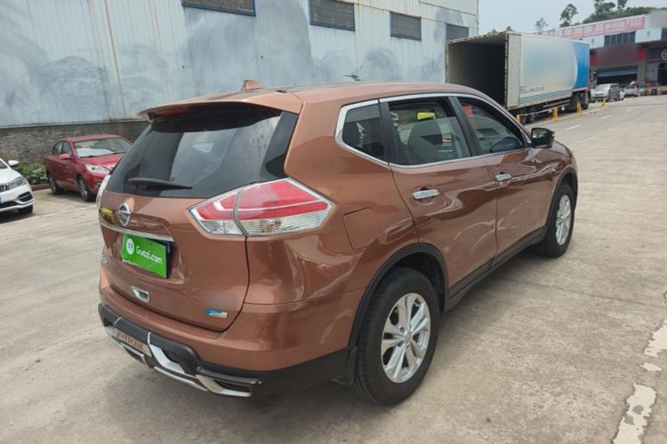 Used Nissan X-Trail 2014 2.0L CVT Comfort Edition 2WD Rear Right 45 Deg