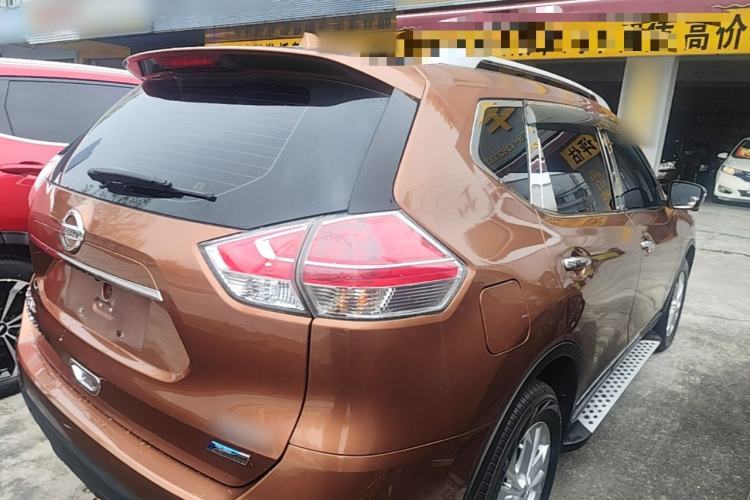 Used Nissan X-Trail 2014 2.5L CVT Luxury Edition 4WD Rear Right 45 Deg