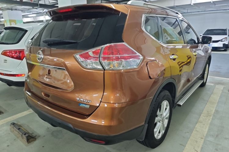 Used Nissan X-Trail 2014 2.0L CVT Comfort Edition 2WD Rear Right 45 Deg