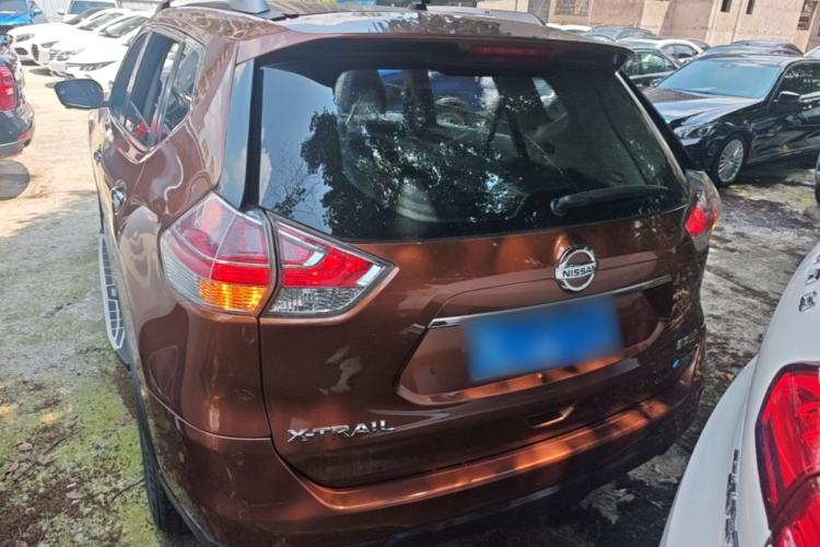 Used Nissan X-Trail 2014 2.0L CVT Comfort Edition 2WD Rear
