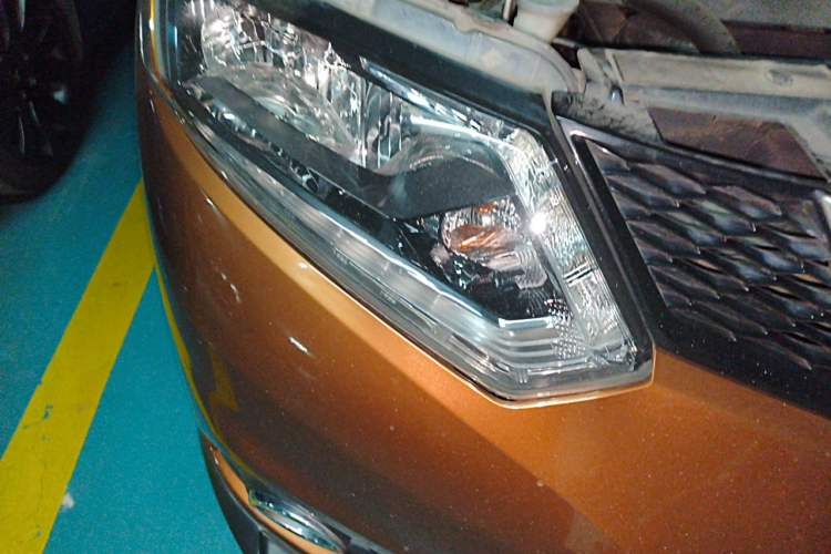 Used Nissan X-Trail 2014 2.0L CVT Comfort Edition 2WD Right Front Headlight