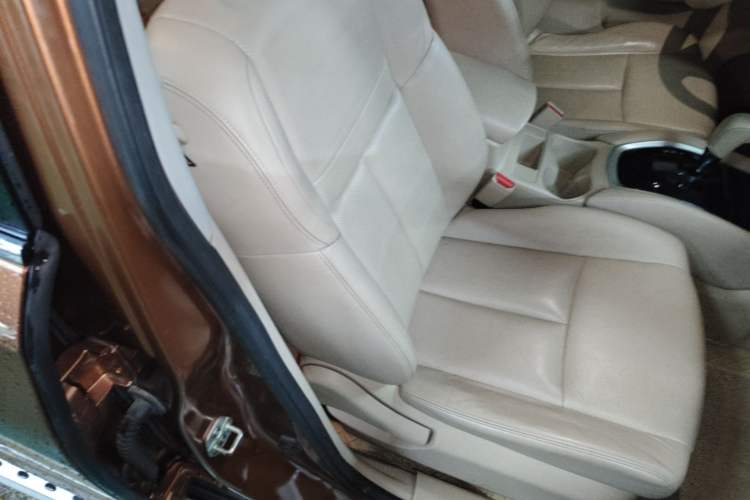 Used Nissan X-Trail 2014 2.0L CVT Comfort Edition 2WD Right Front Seat