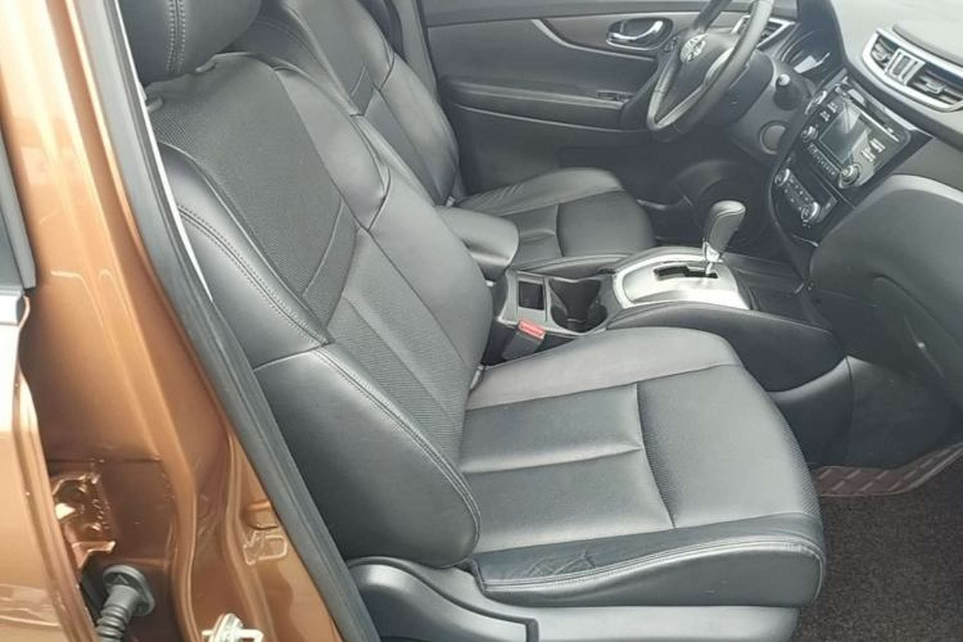 Used Nissan X-Trail 2014 2.0L CVT Comfort Edition 2WD Right Front Seat