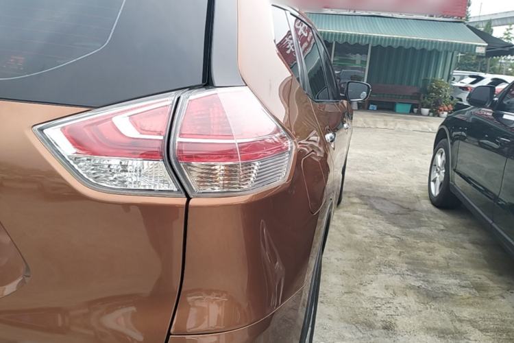 Used Nissan X-Trail 2014 2.0L CVT Comfort Edition 2WD Right Rear Taillight