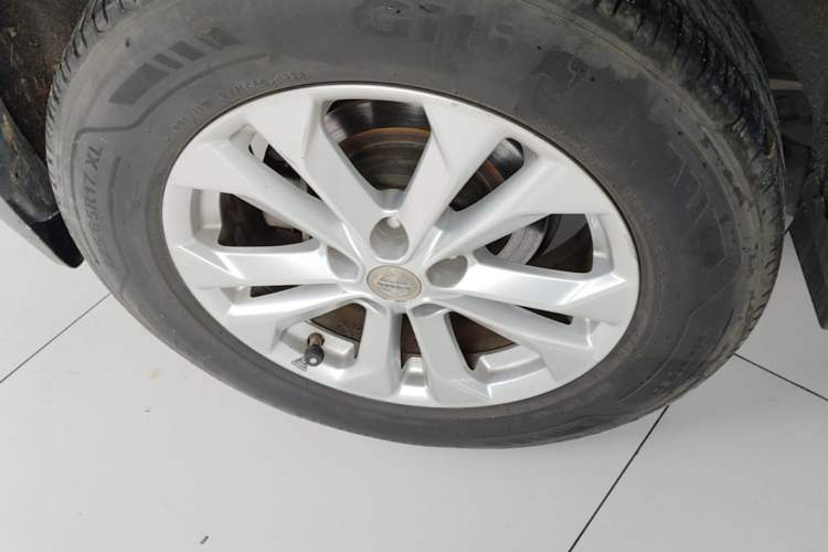 Used Nissan X-Trail 2014 2.0L CVT Smart Edition 2WD Right Rear Wheel Hub