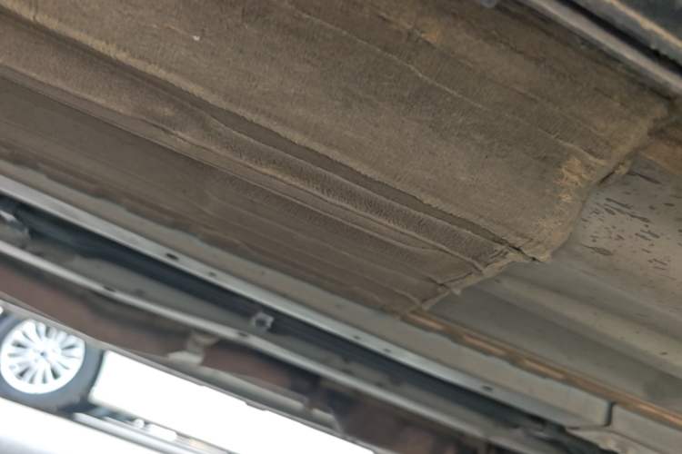Used Nissan X-Trail 2014 2.0L CVT Smart Edition 2WD Right Side Sill