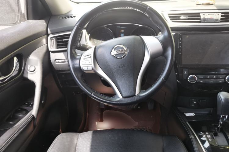 Used Nissan X-Trail 2014 2.0L CVT Comfort Edition 2WD Steering Wheel
