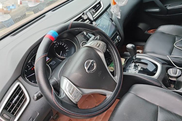 Used Nissan X-Trail 2014 2.0L CVT Smart Edition 2WD Steering Wheel